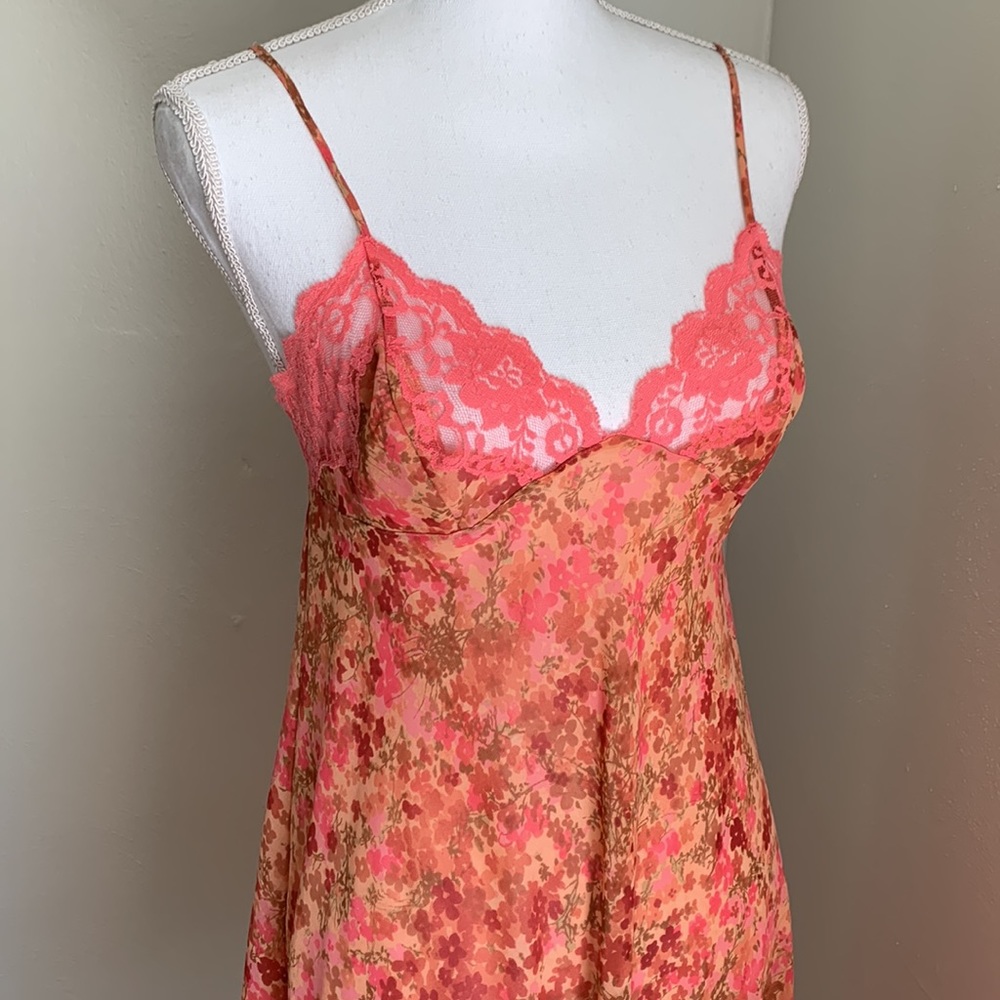 VTG Y2K VICTORIA'S SECRET Floral Lace Slip Dress - Picture 2 of 15